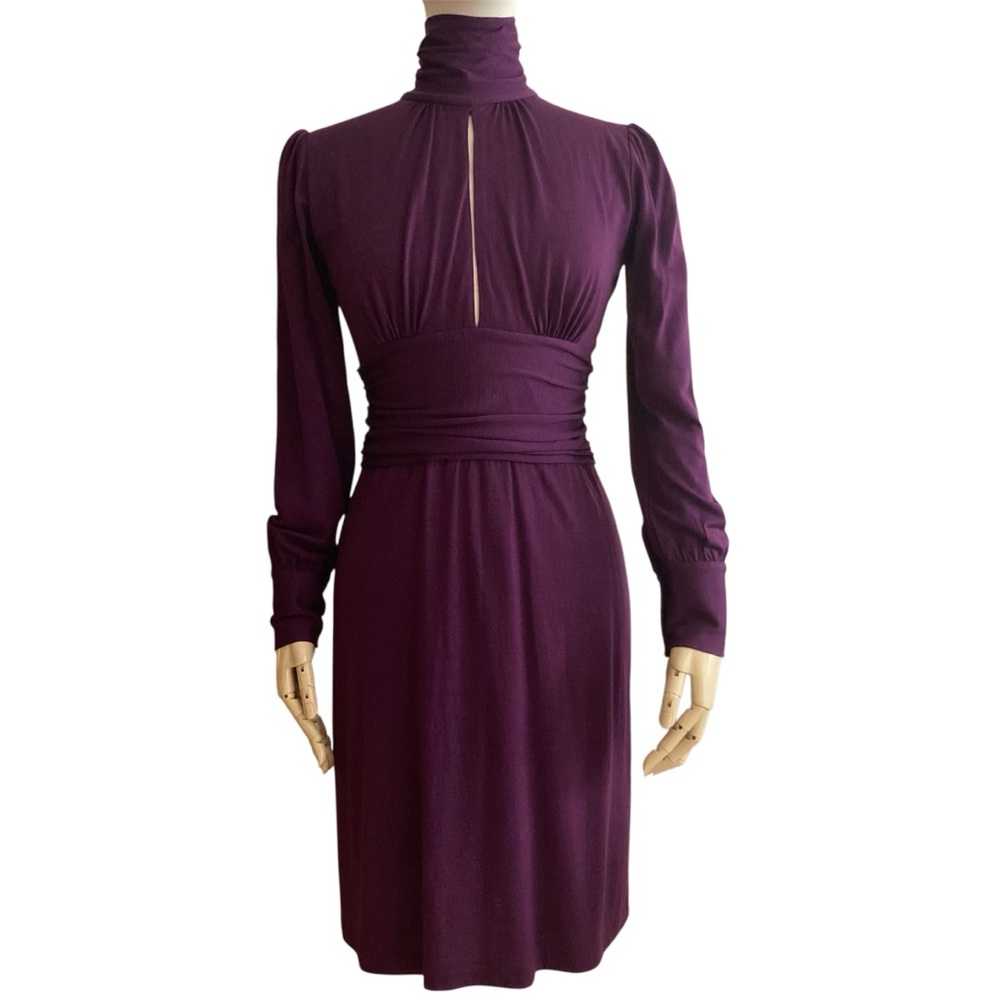 NIEVES LAVI | 100% Wool Purple Keyhole Dress Size 6 Gold Button Ruched